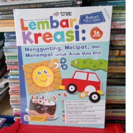 BUKU PAUD LEMBAR KREASI MENGGUNTING MELIPAT DAN MENEMPEL 16 KREASI ERLANGGA