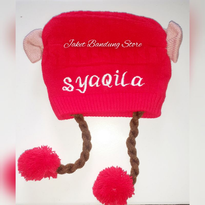 TOPI BAYI RAMBUT/KUPLUK KEPANG POMPOM GRATIS PASANG NAMA SUKA SUKA-Merah