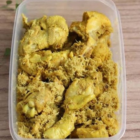 

AYAM UNGKEP BUMBU KUNING/AYAM UNGKEP SERUNDENG