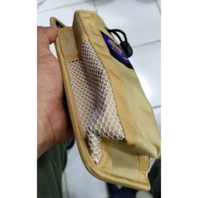 Tempat baret tempat air mineral satpol pp