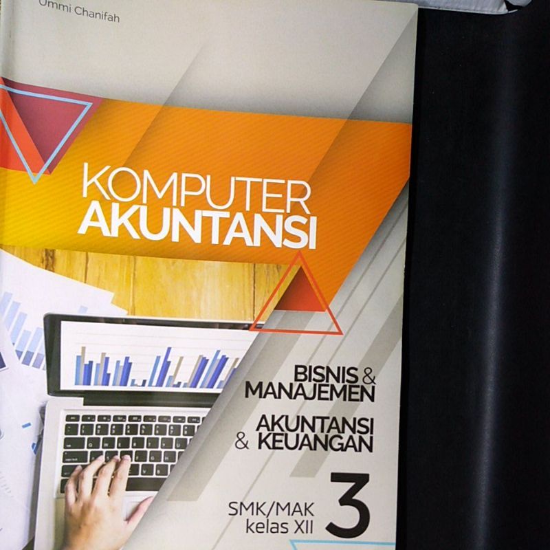 LKS KOMPUTER AKUNTANSI KELAS 12 SEMESTER 1&2