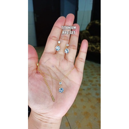 Kalung+anting titanium premium mata bata Swarovski anti karat selamanya