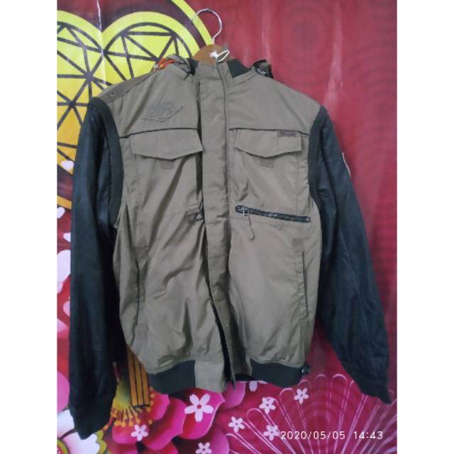 Jaket cardinal casual ori 100%