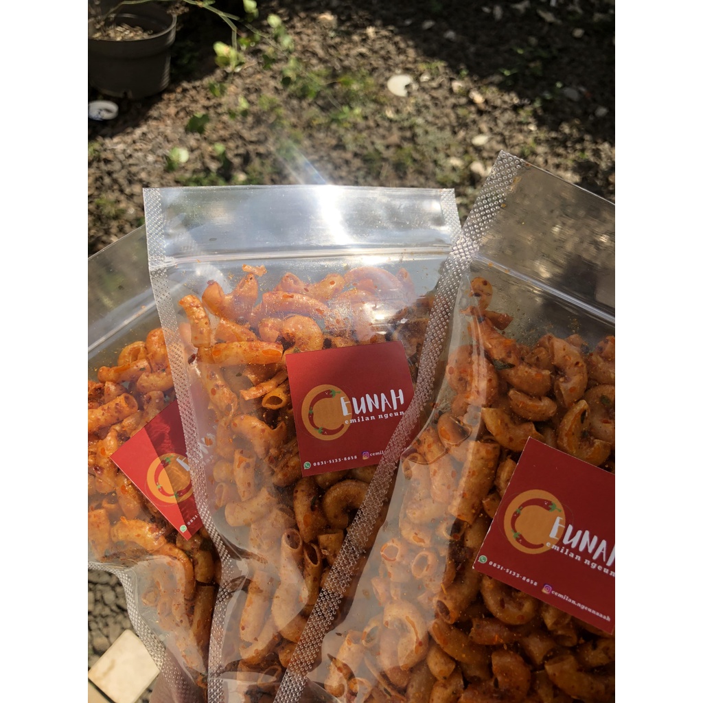 

MAKARONI PEDAS DAUN JERUK CEUNAH