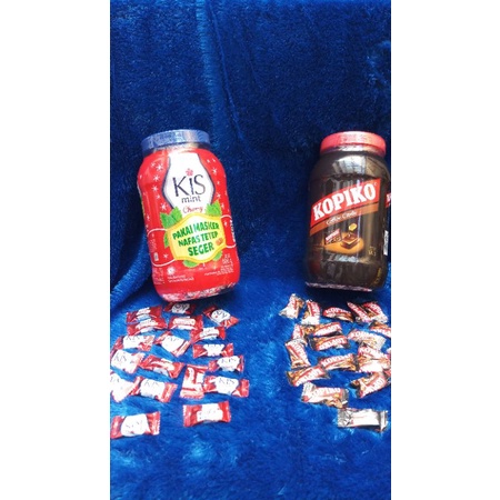 

Permen Kiss cherry 500gr dan Kopiko cofee 600gr