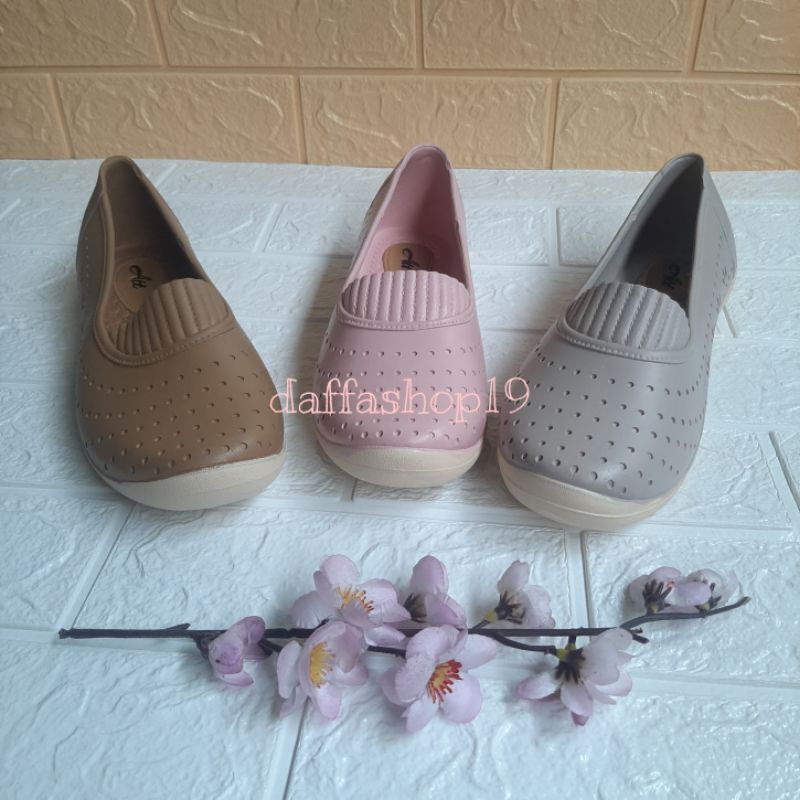 Sepatu karet Anti Air Wanita ATT SLK 474/Sepatu Karet Anti Air Slip On