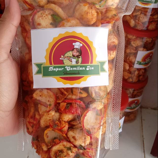 

Krupuk seblak, /krupuk gurih / krupuk enak, / krupuk mantap