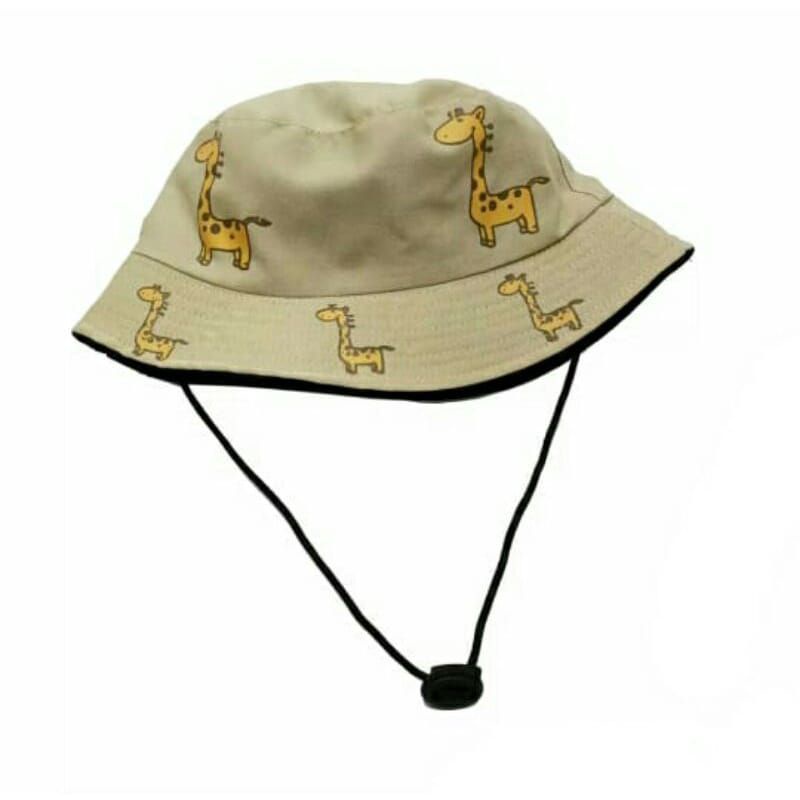 topi bucket print jerapah