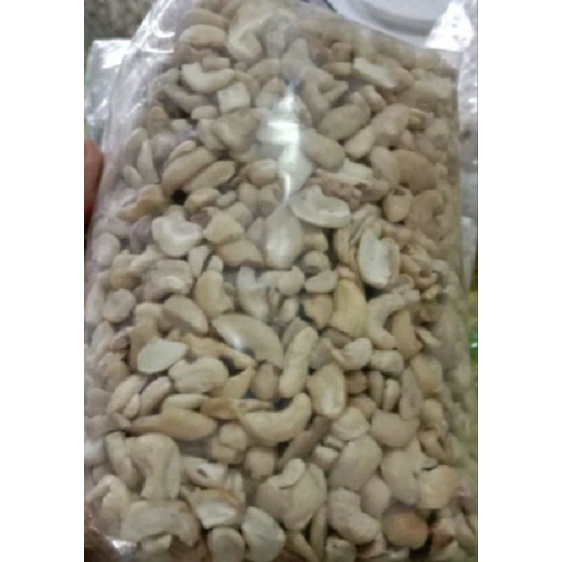 

kacang mete patahan mentah 500gr