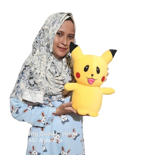 Boneka pokemon pikachu size M