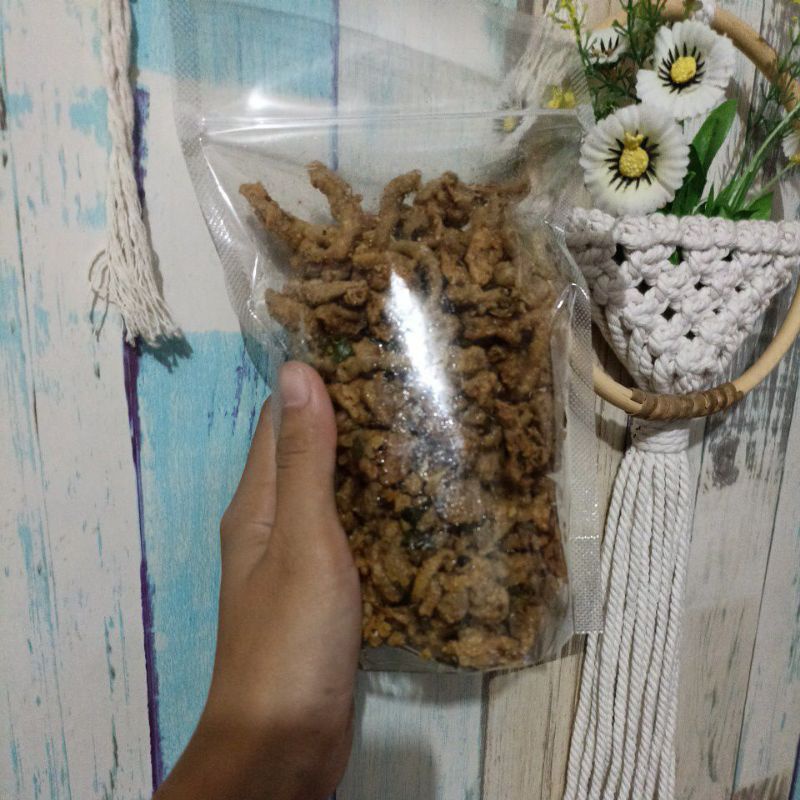 

usus krispy ori/pedes daun jeruk renyah mantull!!!