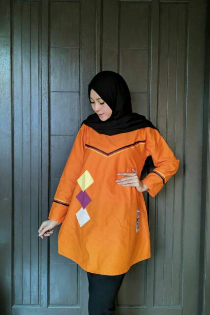 Blus atasan terlaris. Bahan primis