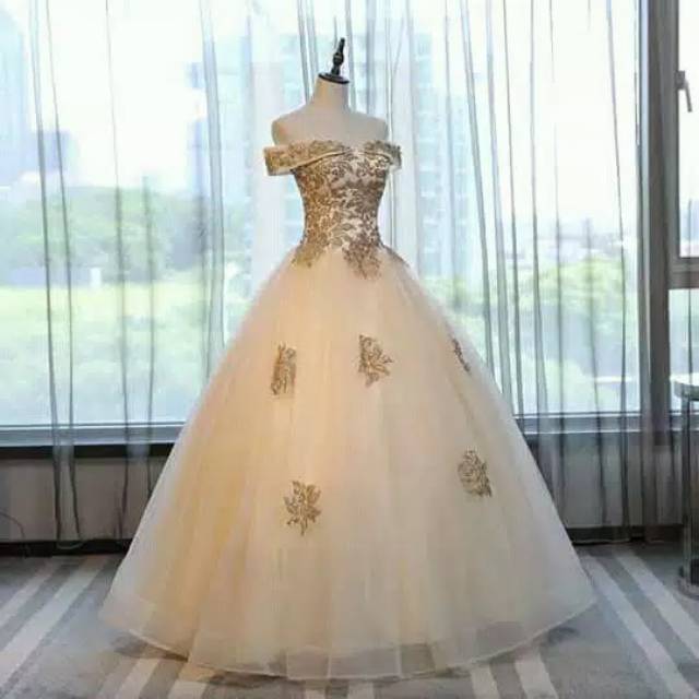 Gaun Pengantin Gold / Wedding Dress