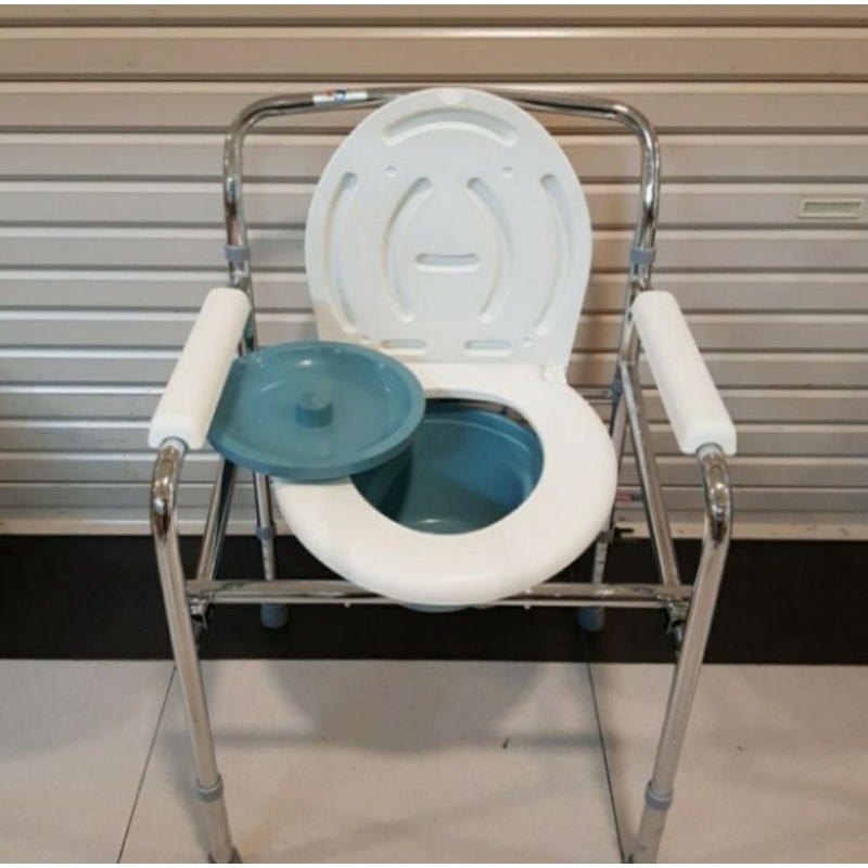 COMMODE CHAIR  kursi bab kursi bab lipat