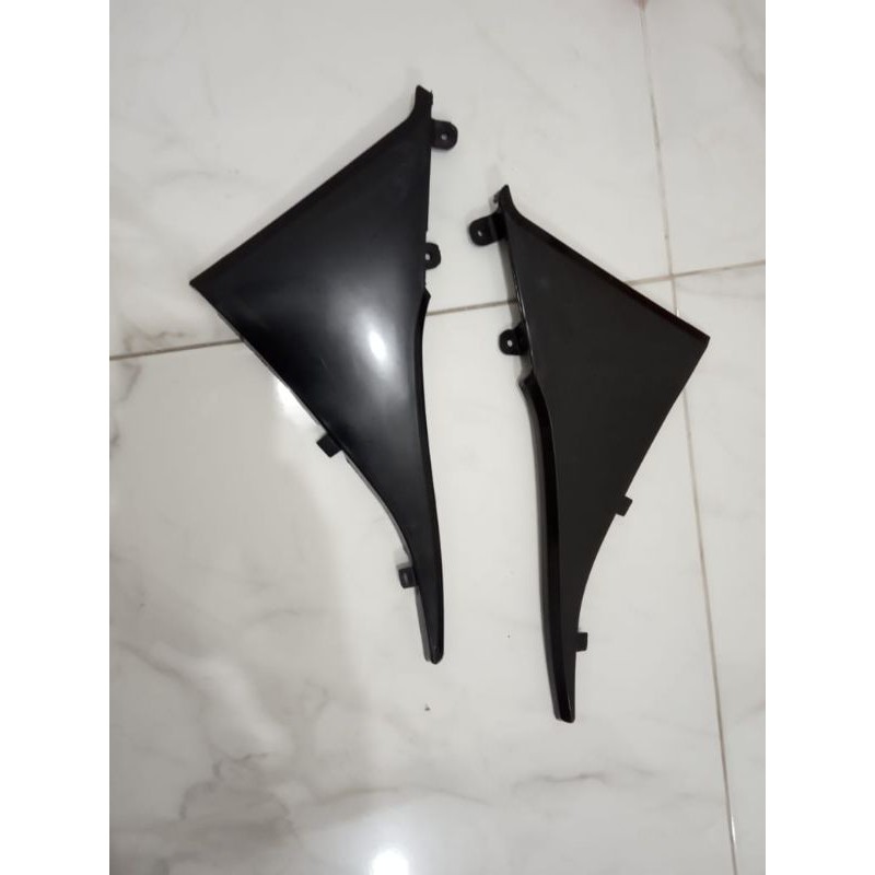 Sambungan cover tangki body depan crf 250 sayap depan crf 250 sambungan