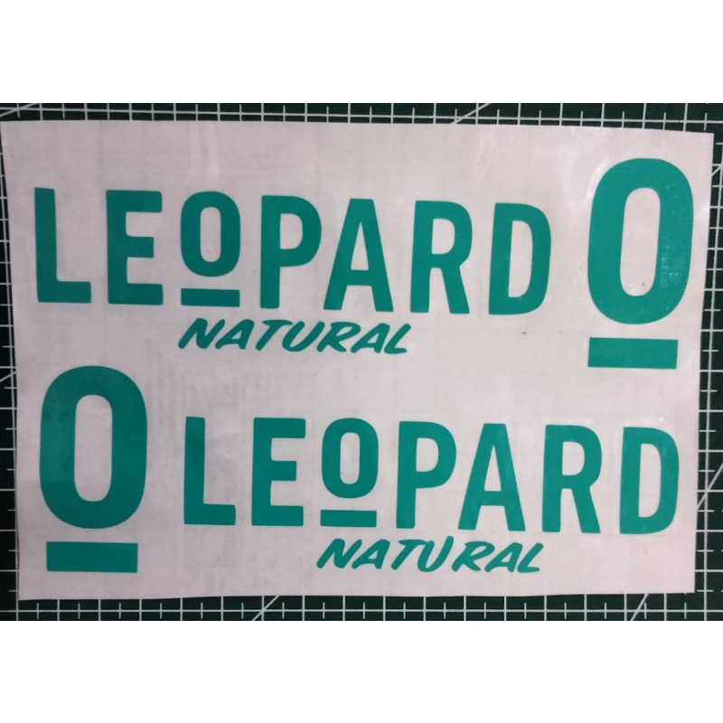 stiker helm leopard 1set kanan kiri