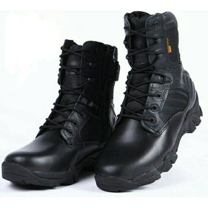 sepatu delta tactical hitam & gurun