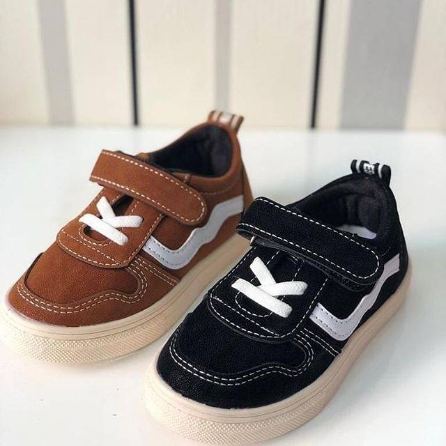 SEPATU ANAK IMPORT E2-153