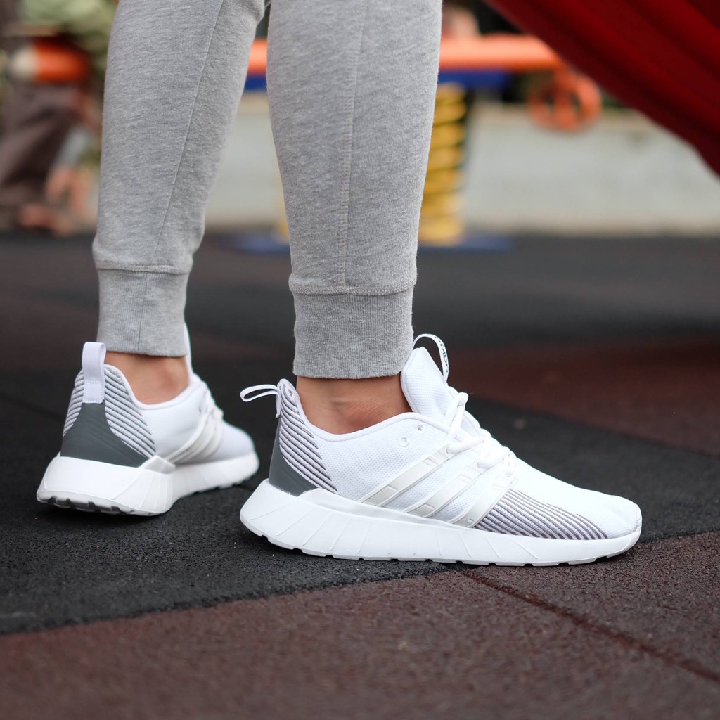 adidas questar triple white