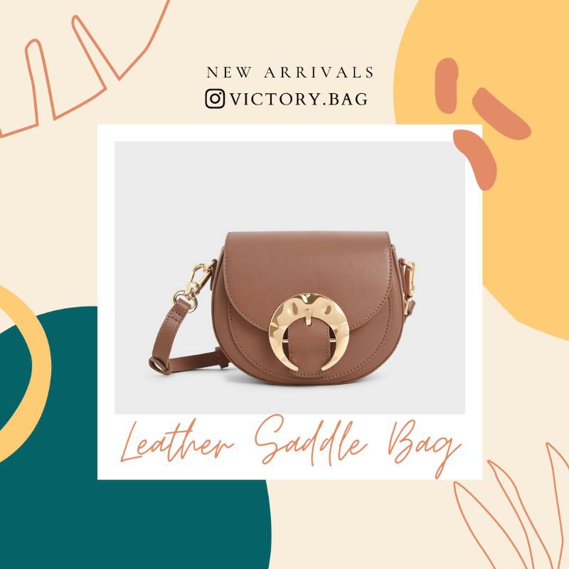 Tas Wanita Charles and Keith CK Leather Saddle Bag