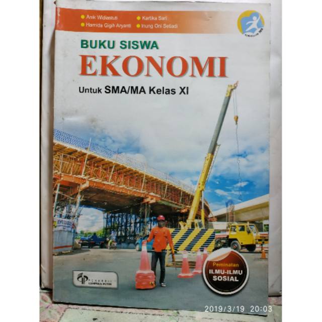 Buku Siswa Ekonomi SMA Kelas XI Kurikulum 2013 Cempaka Putih