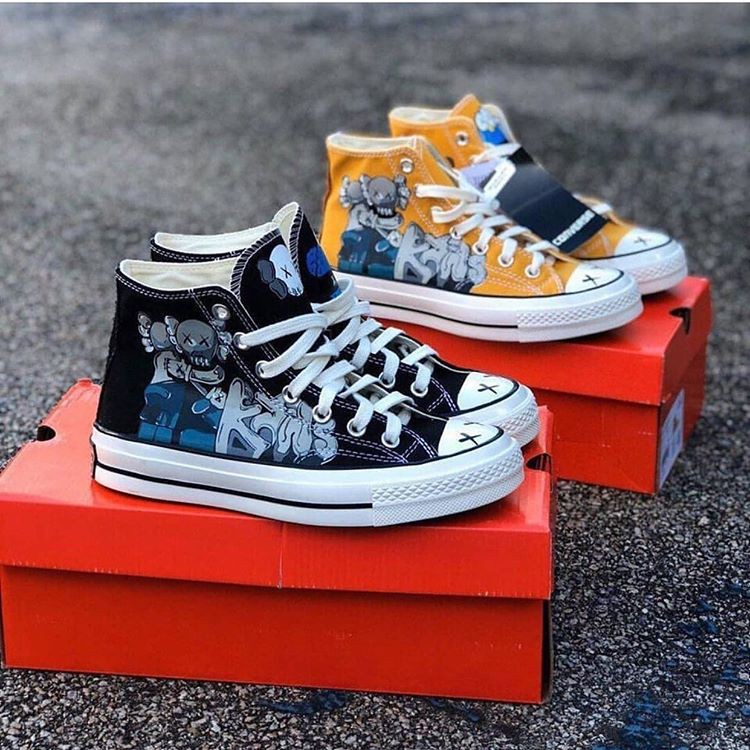 Sepatu Converse Kaws X High