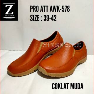  Sepatu  Karet  Pro ATT AWK 578 Sepatu  Karet  Slip On Pria 