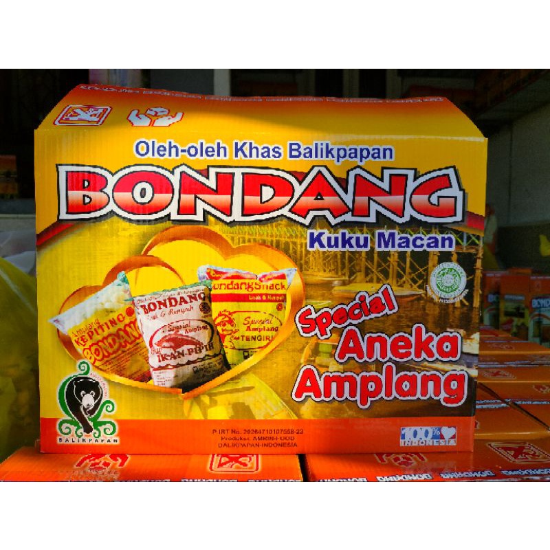 

satu karton kardus Amplang Bondang aneka rasa (Tengiri, pipih, dan Kepiting) krupuk amplang Bondang krupuk kuku macan amplang kuku macan amplang Balikpapan Samarinda Kalimantan timur Kaltim Nusantara isi 20 bungkus amplang renyah gurih ikan laut tengiri