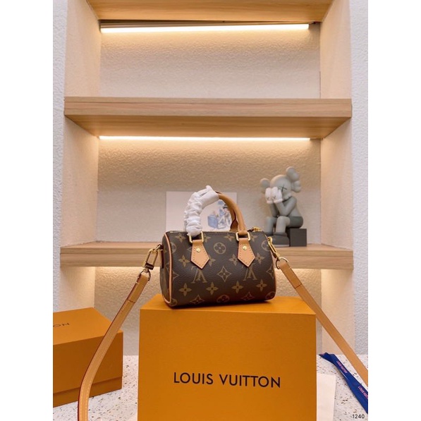 Original LV new pillow bag