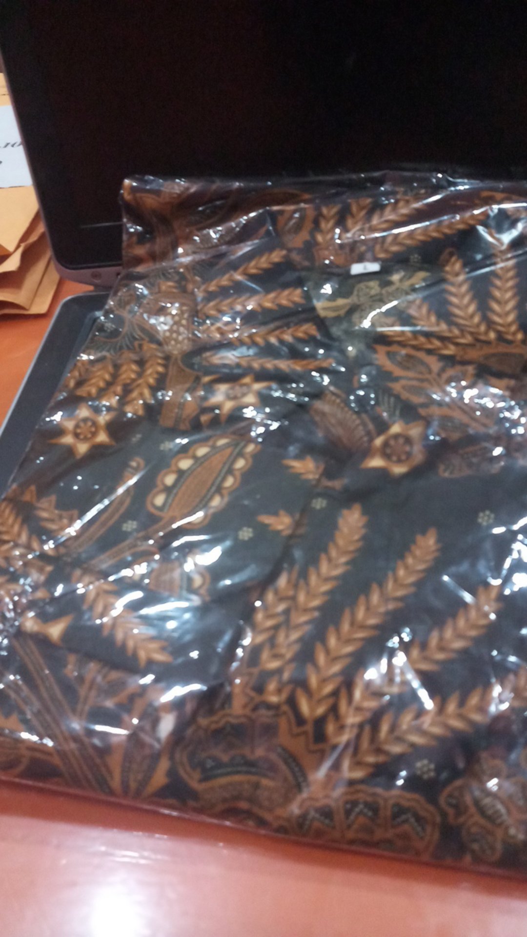 Kemeja Batik Pria Lengan Panjang Manggar Sogan