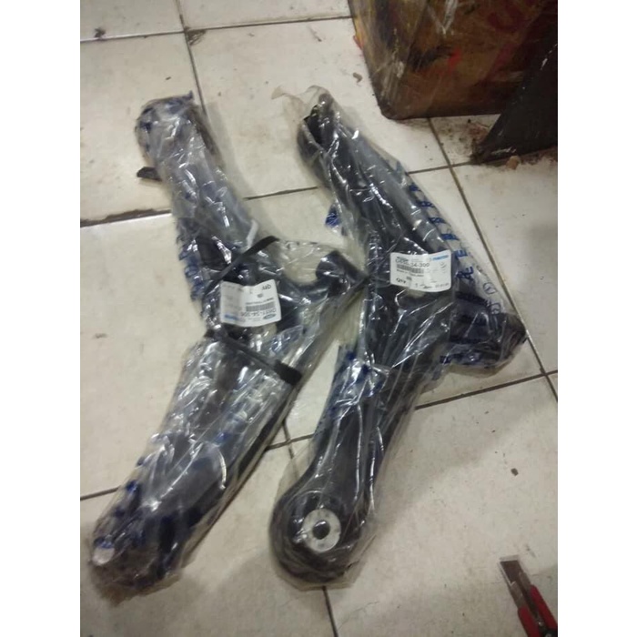lower arm sayap mazda 2 original