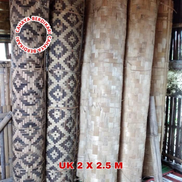 Bilik Bambu Daging Dan Bilik Motif