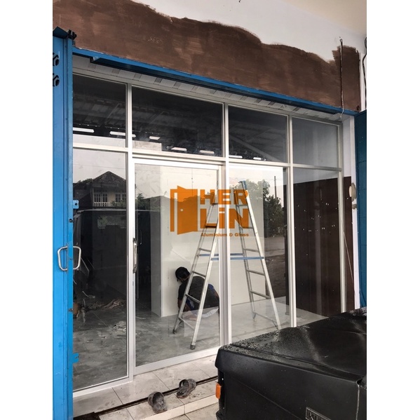 Partisi Kaca Herlin Aluminium Kediri