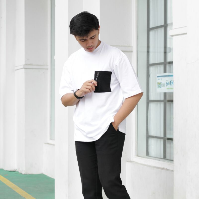Oversize T-Shirt cowok polos putih resleting kantong brand Rirare || kaos oversize || kaos santai mo
