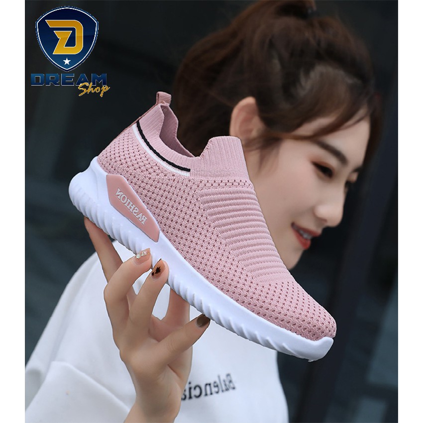 [ Bayar Di Tempat ] Sepatu Slip On Fashion Wanita Anti Slip Ringan Di Pakai Import / Slip On Wanita