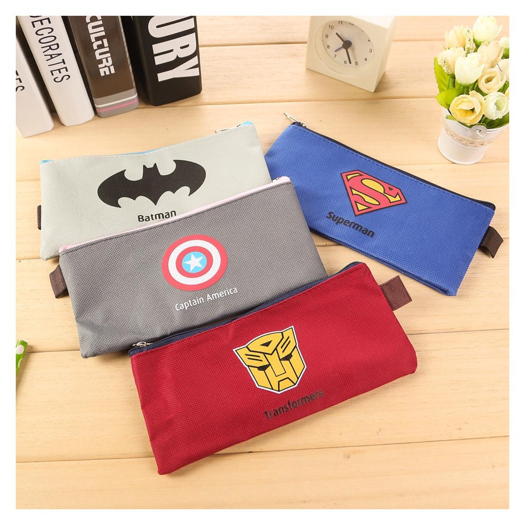 

TEMPAT PENSIL KARAKTER SUPER HERO C4013
