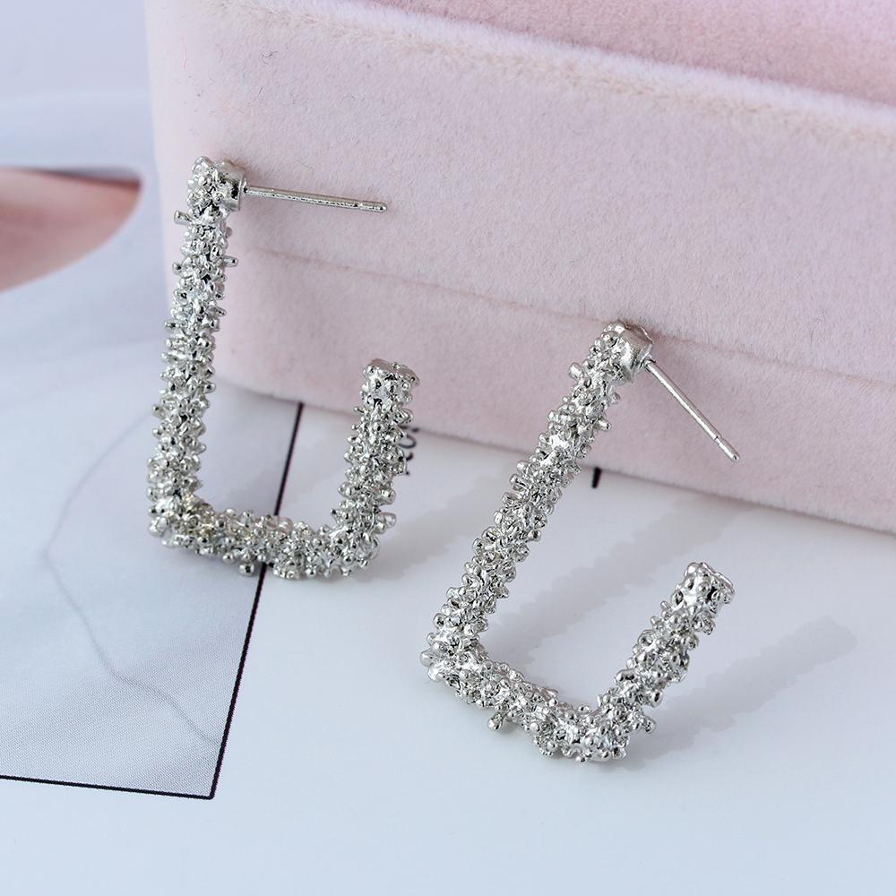 Lily 1pasang Menjuntai Drop Earring Perhiasan Aksesoris Berlebihan Bentuk C Bulat Boho Gothic Metal Statement