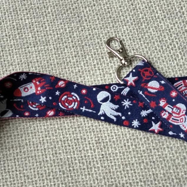 

℮ Cosmonaut Lanyard ♪