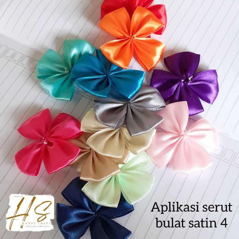 

aplikasi serut bulat satin 4 petal