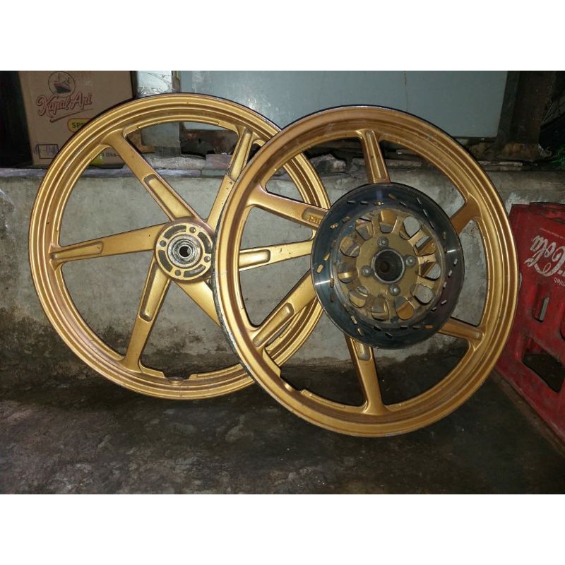 Velg Satria RU ( 2 Tak ) PnP buat Ninja R / RR