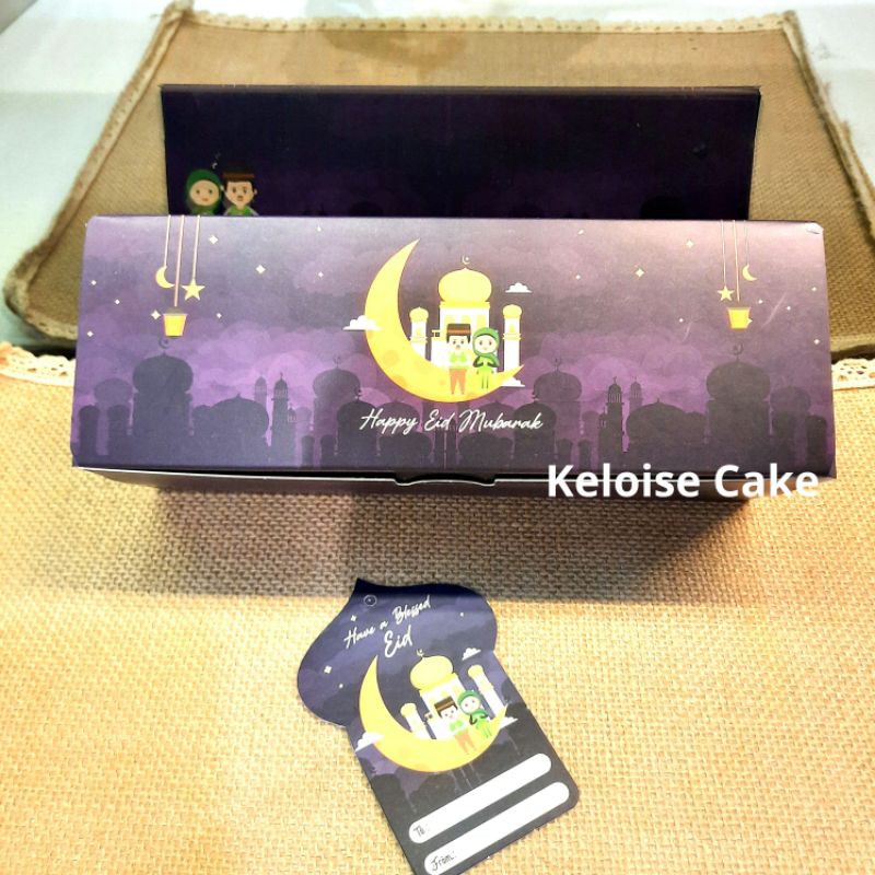 

BOX/,DUS KUE IDUL FITRI UKURAN 21.2 CM X 7.5 CM X 6.7 CM + HANGTAG ( isi 5 pcs / @ 7.500)