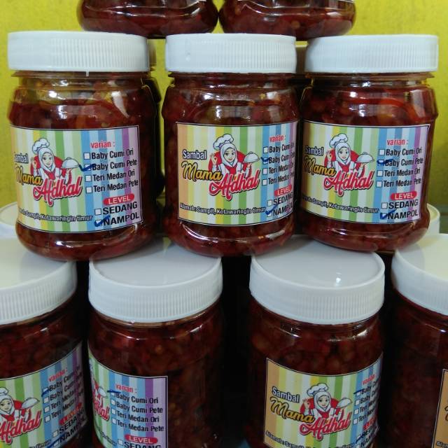 

Sambal baby cumi (HALAL)