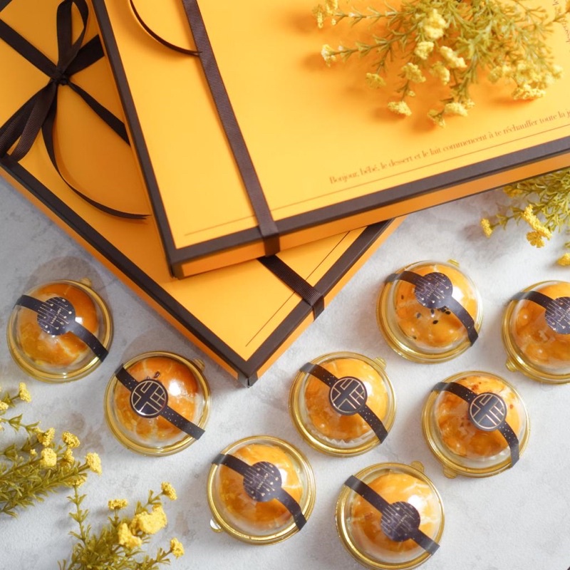 

Pia / Pia Malaysia / kue bulan / mooncake / lotus / abon / coklat / greentea /