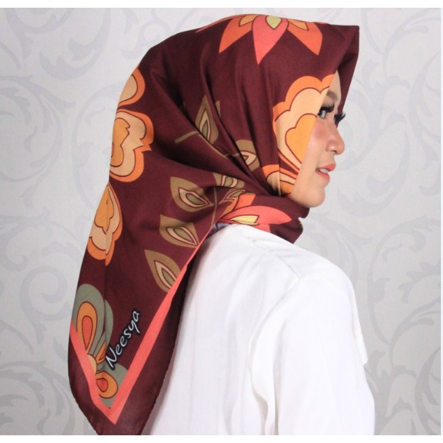 ORIGINAL Hijab Voal Motif Radwah / Voal Printed Scarf by Neesya