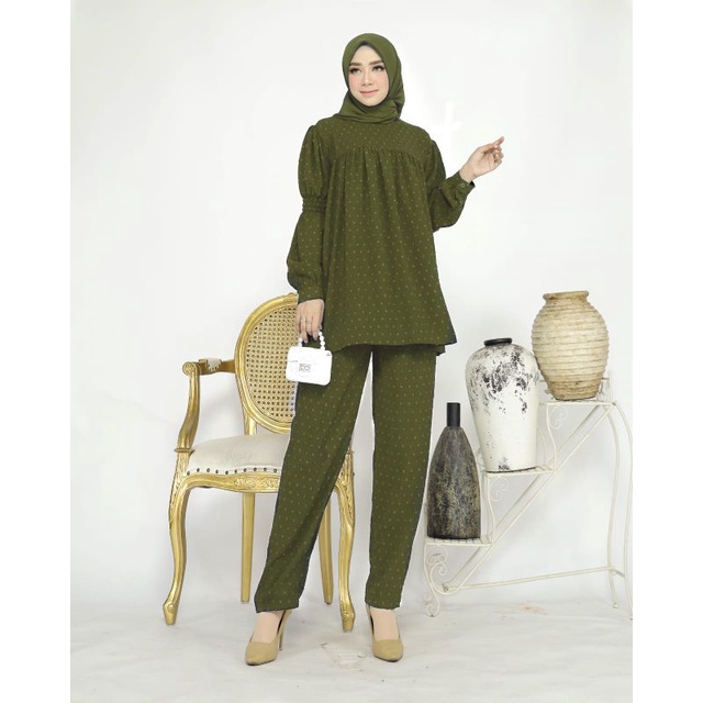 STECEL NABILA//SETELAN CELANA CRENGKLE URAGIRI PREMIUM QUALITY//SETCEL KEKINIAN//SETCEL HITS//SETCEL