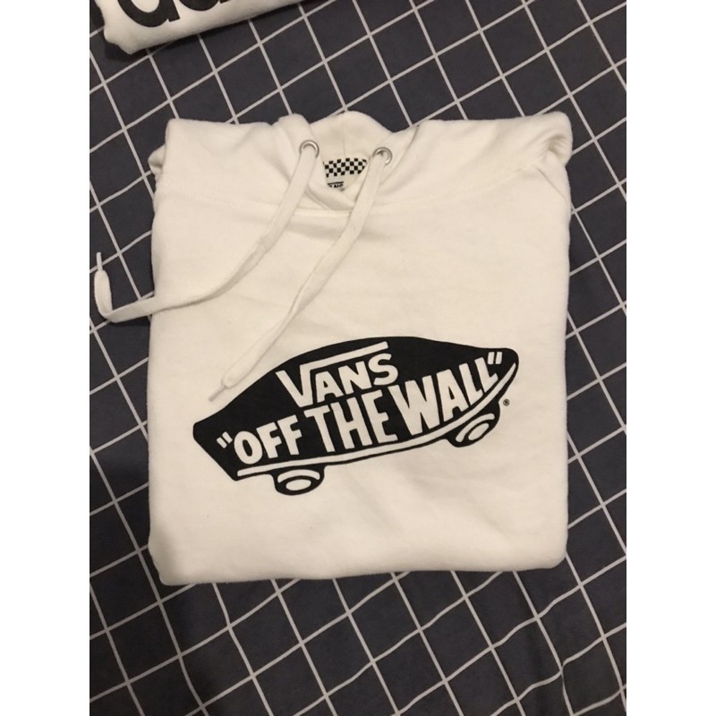 hoodie vans off the wall
