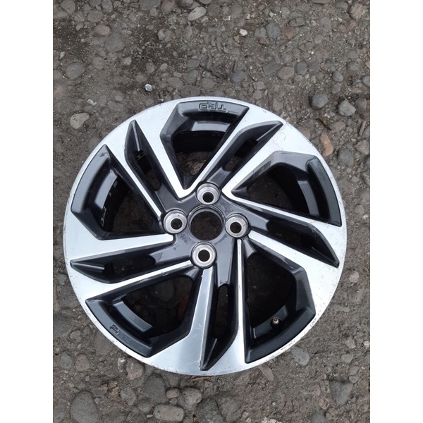 Velg OEM TOYOTA Yaris TRD Heykers R16