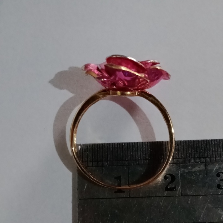 Cincin Emas 17K - 5.25 gr Kadar 750 - 1084