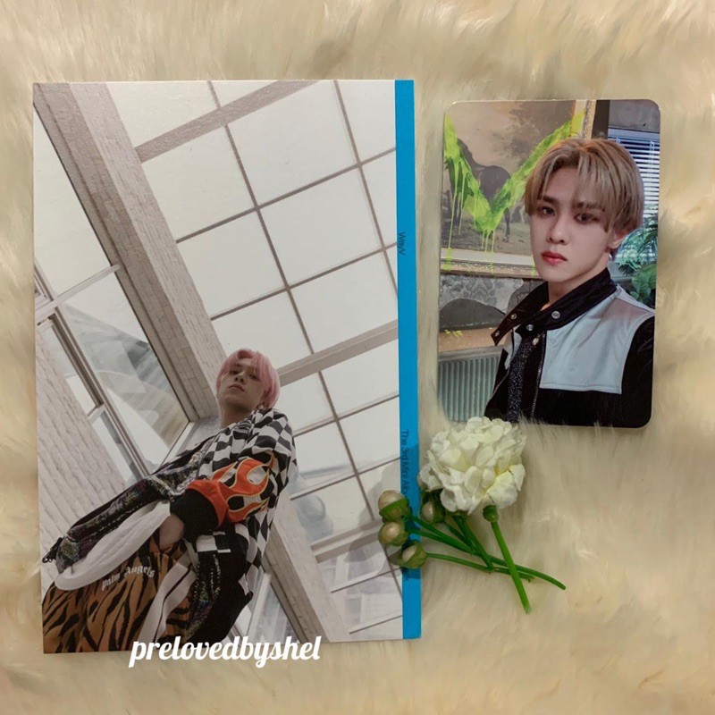 Kun PC / Hendery Postcard Kick Back Stranger Ver.