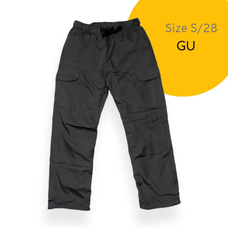 Gu by Uniqlo Celana Outdoor Pria / Celana Gunung Parasut Tebal Original Second